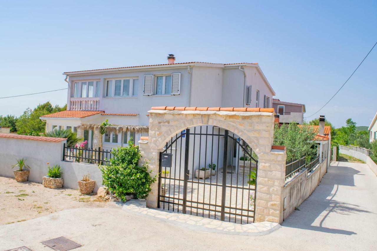 Apartments Solta Gornje Selo Kültér fotó