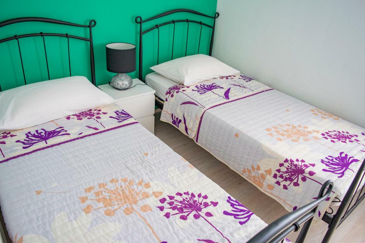 Apartments Solta Gornje Selo Kültér fotó